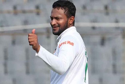 টেস্ট র‍্যাংকিংয়ে সাকিবের উন্নতি