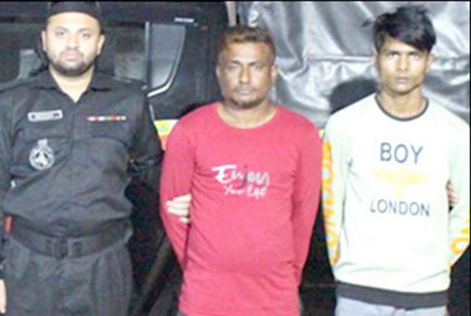 সোনারগাঁয়ে চালক-হেলপারের ছদ্মবেশে মাদক ব্যবসা, গ্রেফতার ২