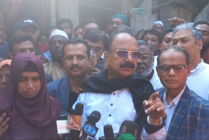 সরকার স্বেচ্ছায় পদত্যাগ না করলে ধারাবাহিক আন্দোলন : গয়েশ্বর 
