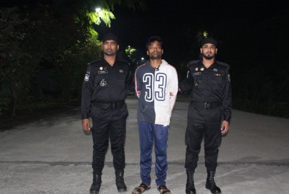 বাগেরহাটে মাদ্রাসা ছাত্রীকে 
ধর্ষণ মামলার আসামি গ্রেফতার