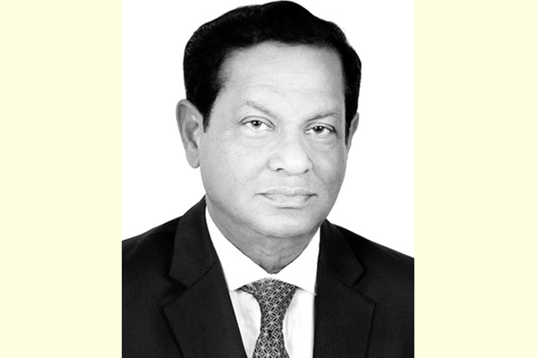 বিশ্বকাপ উন্মাদনা শেষ : দেশের ফুটবলে নজর দিন