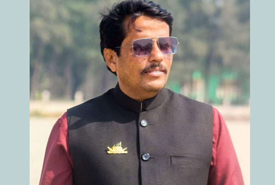 টাঙ্গাইলে ইউপি চেয়ারম্যান হেকমত সিকদার রিমান্ডে