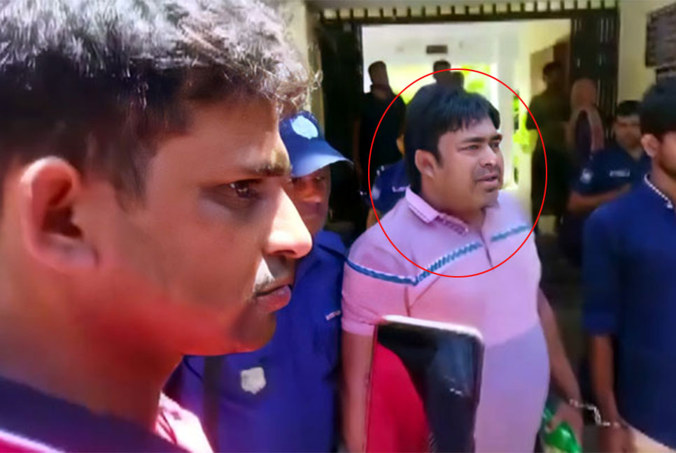 ধর্ষণ মামলায় কারাগারে পুঠিয়া পৌরসভার মেয়র