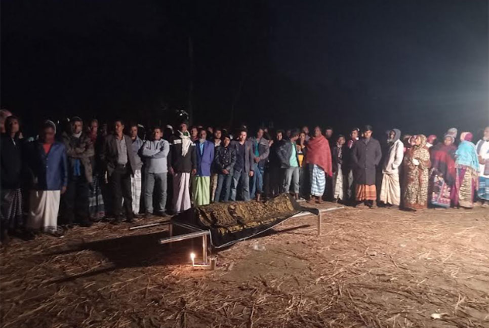 কালিয়াকৈরে মিথ্যা মামলার বাদীর
বিচারের দাবি