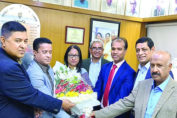 যুক্তরাষ্ট্র প্রবাসীদের শুভেচ্ছা ফরিদা ও শ্যামলকে