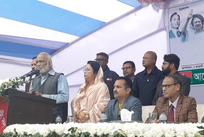 আওয়ামী লীগ নেতারা সম্পদ কানাডায় নিয়ে বেগমপাড়া তৈরি করছে : মঈন খান