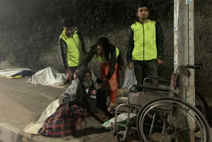 শীতার্তদের মাঝে পাথওয়ের কম্বল বিতরণ 