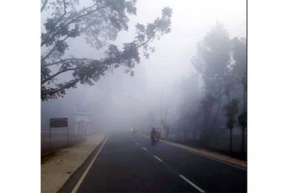দিনাজপুরে 
শীতের তীব্রতায় জনজীবন বিপর্যস্ত 