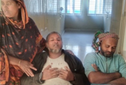 বগুড়ায় ক্ষুদ্র নৃ-গোষ্ঠীর বাসিন্দাদের সঙ্গে গ্রামবাসীর সংঘর্ষ