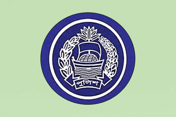 পুলিশের ১৩ দাবি
