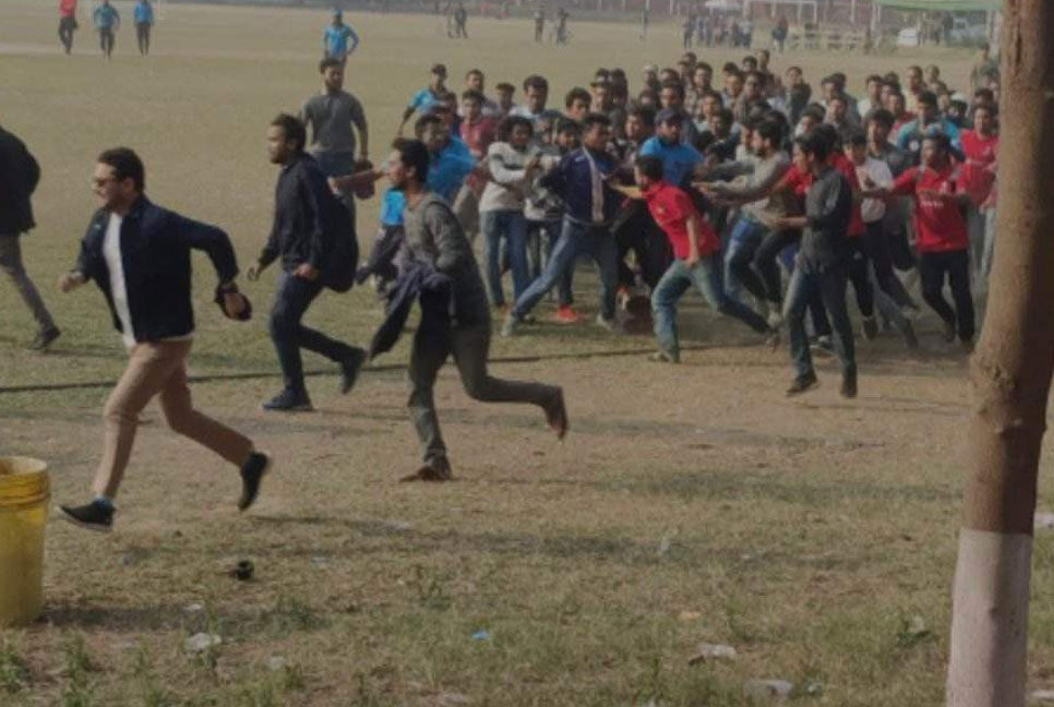 খেলা নিয়ে সংঘাতে জড়াল ঢাবির দুই বিভাগ, আহত ১১