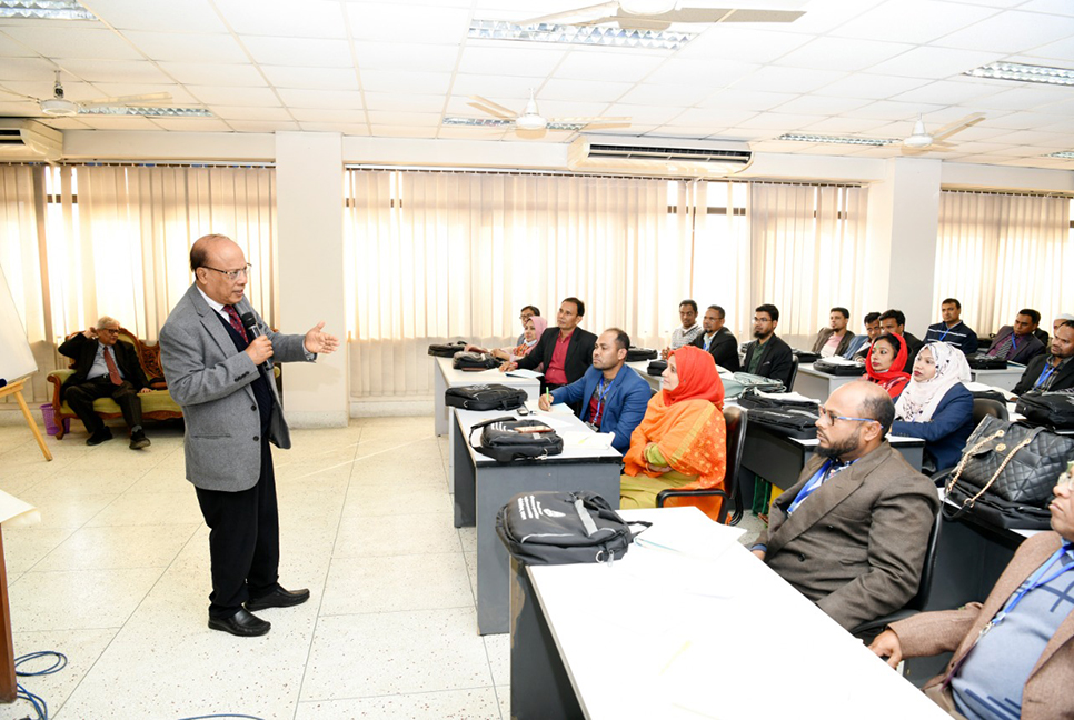 জাতীয় বিশ্ববিদ্যালয়ে ১৫ দিনব্যাপী শিক্ষক প্রশিক্ষণ 