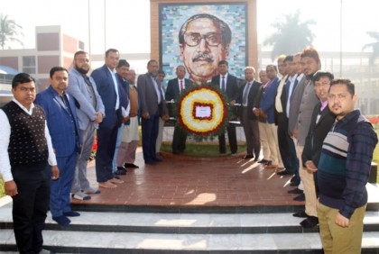 গাজীপুরে বশেমুরকৃবিতে বঙ্গবন্ধুর স্বদেশ প্রত্যাবর্তন দিবস পালিত