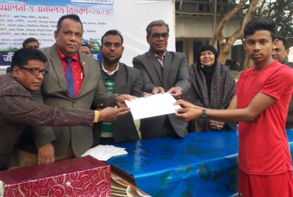 ঝিনাইদহ ফুটবল প্রশিক্ষণ ও অটিজম শিশুদের প্রতিযোগিতা 