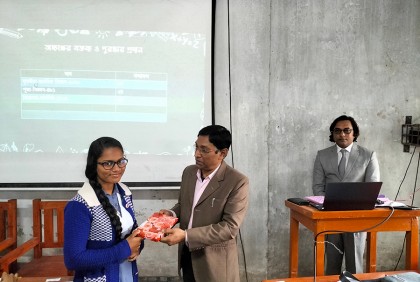 গোপালগঞ্জে বঙ্গবন্ধু কলেজে কুইজ প্রতিযোগিতা 