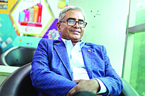 যেভাবে যুক্তরাষ্ট্রের স্টেট রিপ্রেজেনটেটিভ পিরোজপুরের আবুল খান