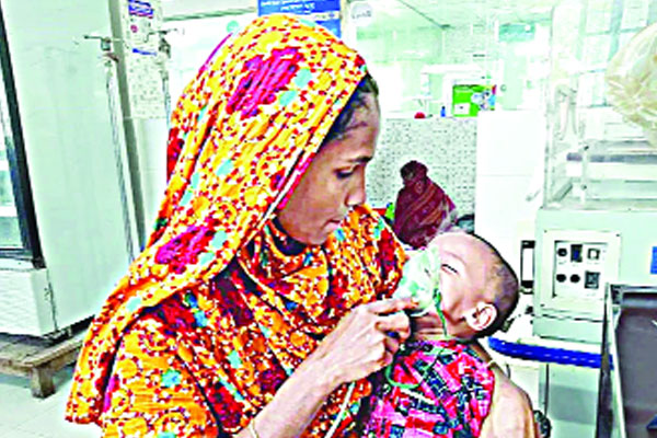 শীতের রোগে ভুগছে মানুষ