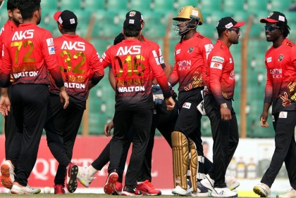 টানা তিন ম্যাচ হারল চ্যাম্পিয়ন কুমিল্লা