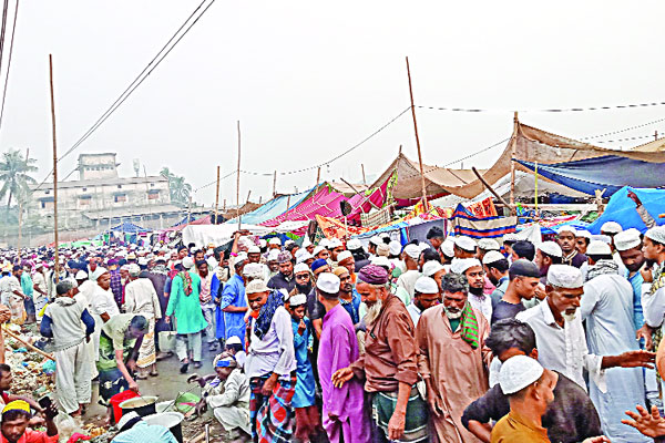 জনসমুদ্র তুরাগ তীর, আজ আখেরি মোনাজাত