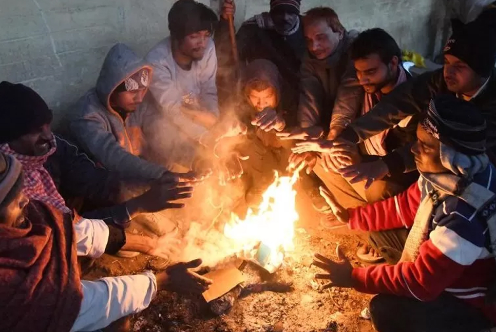 দিল্লির তাপমাত্রা নামল ১.৪ ডিগ্রি সেলসিয়াসে