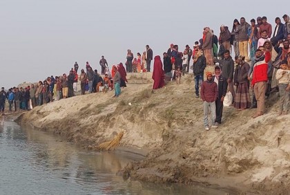 কুড়িগ্রামে নৌকাডুবিতে নারী নিখোঁজ