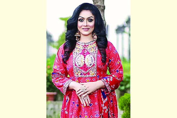 হলে ছবি দেখার মজা সিনেপ্লেক্সে নেই