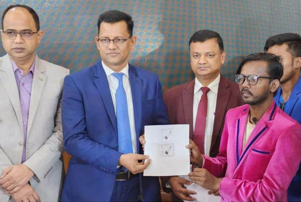 হামলা হলে পাল্টা হামলা করা হবে : হিরো আলম (ভিডিও)