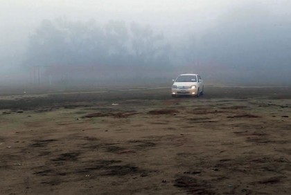 দিনাজপুরে তীব্র শীতে জনজীবন বিপর্যস্ত