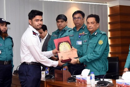 পুলিশের সন্তান মানুষ করায় বড় ভূমিকা মায়ের : ডিএমপি কমিশনার


