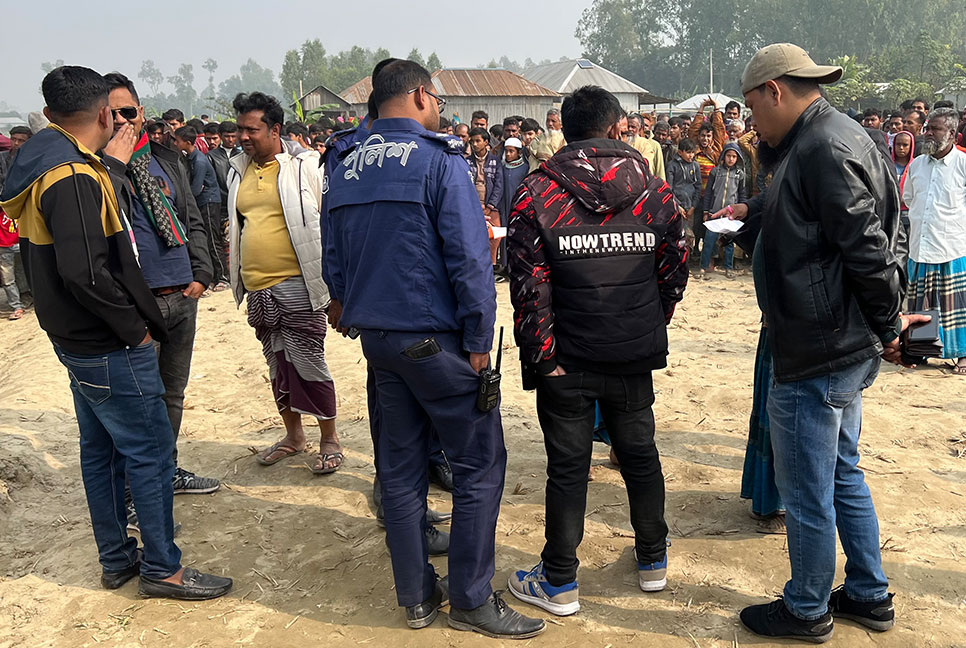 সিরাজগঞ্জে চোখ উপড়িয়ে শিক্ষার্থীকে হত্যা