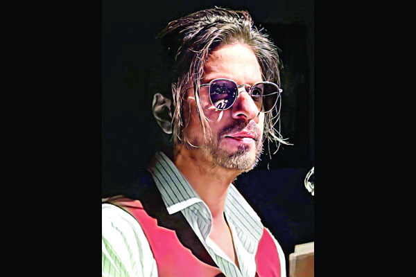 ‘পাঠান’র টিকিট নিয়ে হাহাকার দর্শকের