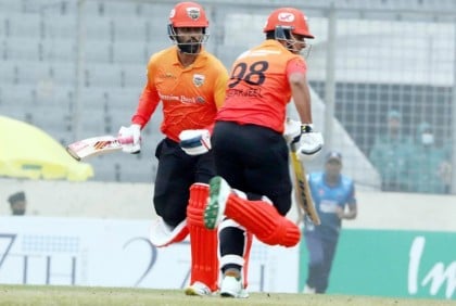 জয়-তামিম আর রাব্বির ব্যাটে খুলনার দুর্দান্ত জয়

