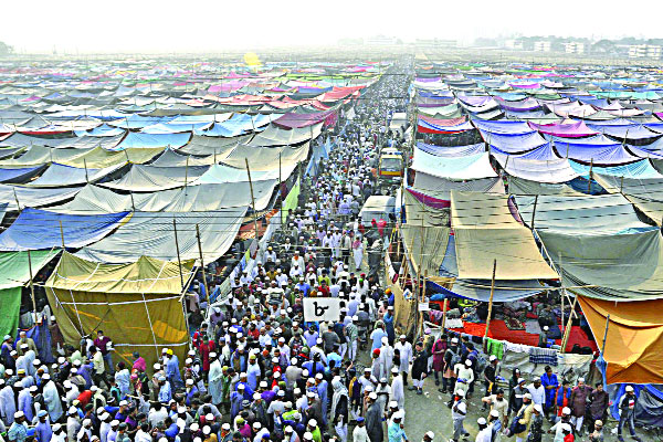 লাখো মুসল্লি তুরাগ তীরে, আজ আখেরি মোনাজাত
