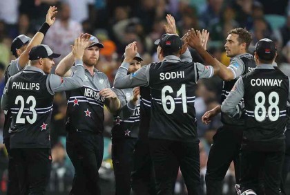 ভারতের কাছে হেরে শীর্ষস্থান হারাল নিউজিল্যান্ড