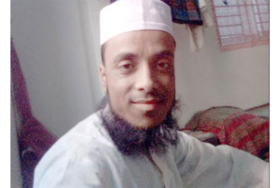 প্রতারণার অভিযোগে আটক ১