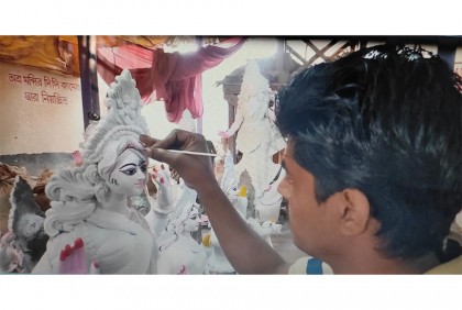 চাঁদপুরে সরস্বতী পূজার প্রস্তুতি শেষ পর্যায়ে 