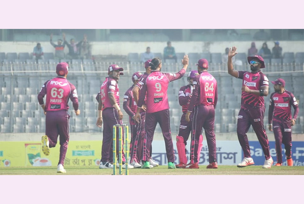 রুদ্ধশ্বাস লড়াইয়ে সাকিবের বরিশালকে হারাল মাশরাফির সিলেট