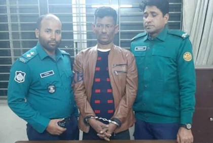 যাত্রাবাড়ীতে বিদেশি পিস্তলসহ গ্রেফতার ১

