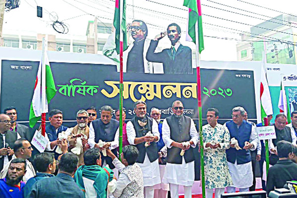 পদ্মার এপারে বিএনপি-জামায়াতকে নামতে দেওয়া হবে না : শেখ হেলাল