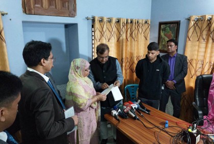 ‘নির্বাচন এলেই একটি গোষ্ঠী 
আগুন সন্ত্রাসে মেতে ওঠে, এবার 
সুযোগ দেওয়া হবে না’