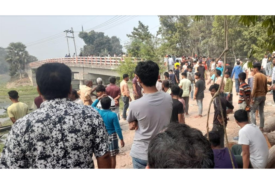 ভাঙ্গায় বিরোধ মীমাংসা করতে গিয়ে সংঘর্ষে আহত ৩০