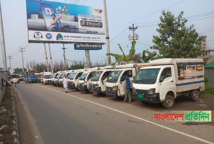 কালিয়াকৈরে মহাসড়কে নিষেধাজ্ঞা উপেক্ষা করে চলছে লেগুনা