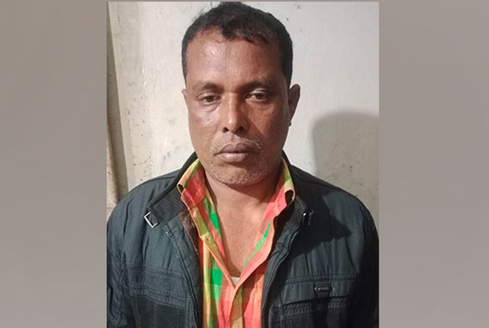 তিন বছরের সাজা এড়াতে পালিয়ে ছিলেন ১০ বছর

