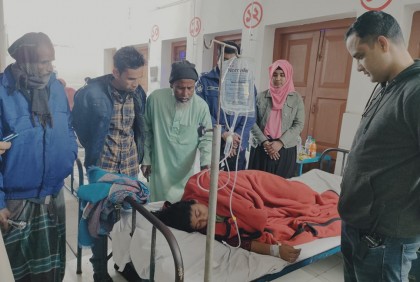হোসেনপুরে মানসিক ভারসাম্যহীন তরুণীকে উদ্ধার করে পরিবারের কাছে হস্তান্তর