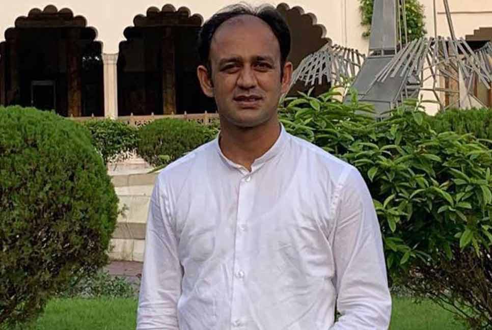 সালাম মুর্শেদীর বাড়ি : দুটি ভিডিও সরাতে ব্যারিস্টার সুমনকে নির্দেশ


