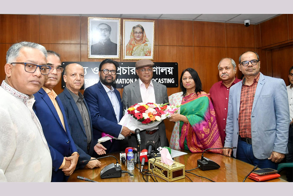 রাজশাহীতে আওয়ামী লীগের সমাবেশ ছিল বিএনপির চেয়ে ১৪ গুণ বড় : তথ্যমন্ত্রী
