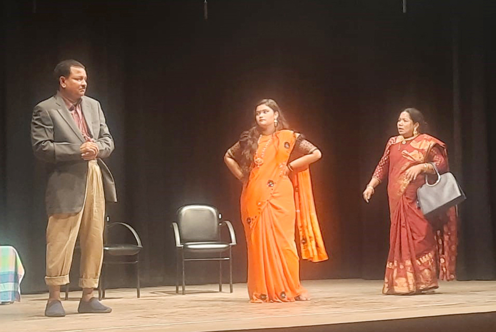 জয়পুরহাটে নাটক ‘অন্য রকম দিগন্ত’ মঞ্চস্থ