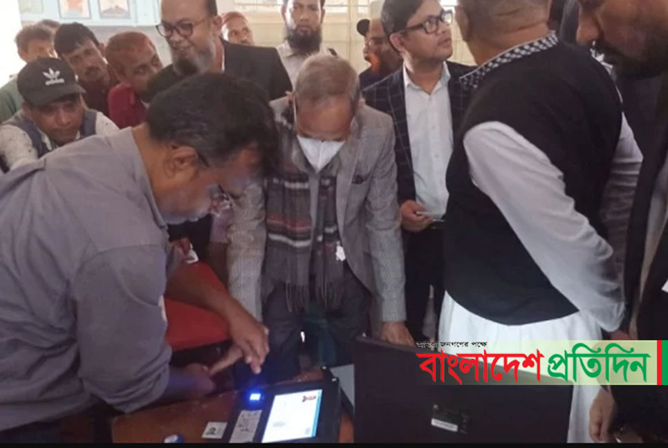 ইভিএমে ভোট দিয়ে ভালো লাগছে, জয়ের ব্যাপারে আমি নিশ্চিত: আবদুস সাত্তার