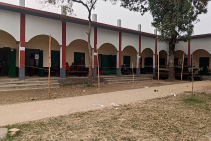 ভোটার খরায় চলছে ব্রাহ্মণবাড়িয়া উপনির্বাচনের ভোটগ্রহণ