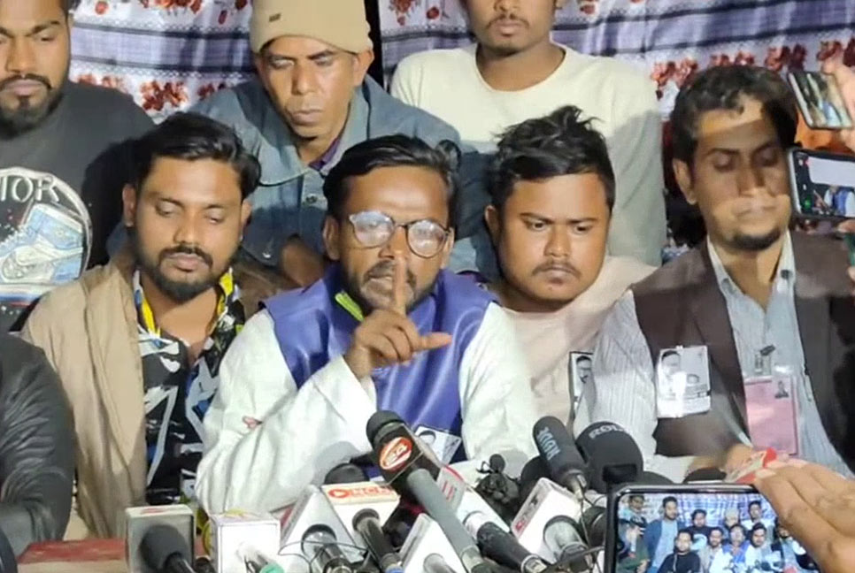 এই ফল আমি মানি না, আদালতে যাব : হিরো আলম (ভিডিও)